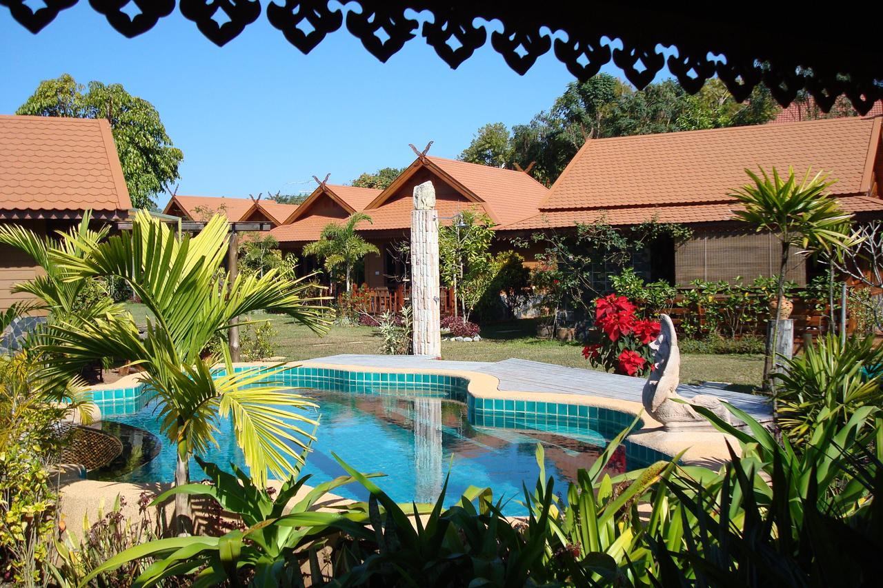 Viang Yonok Hotel, Restaurant, Sports Club Chiang Saen Exterior foto